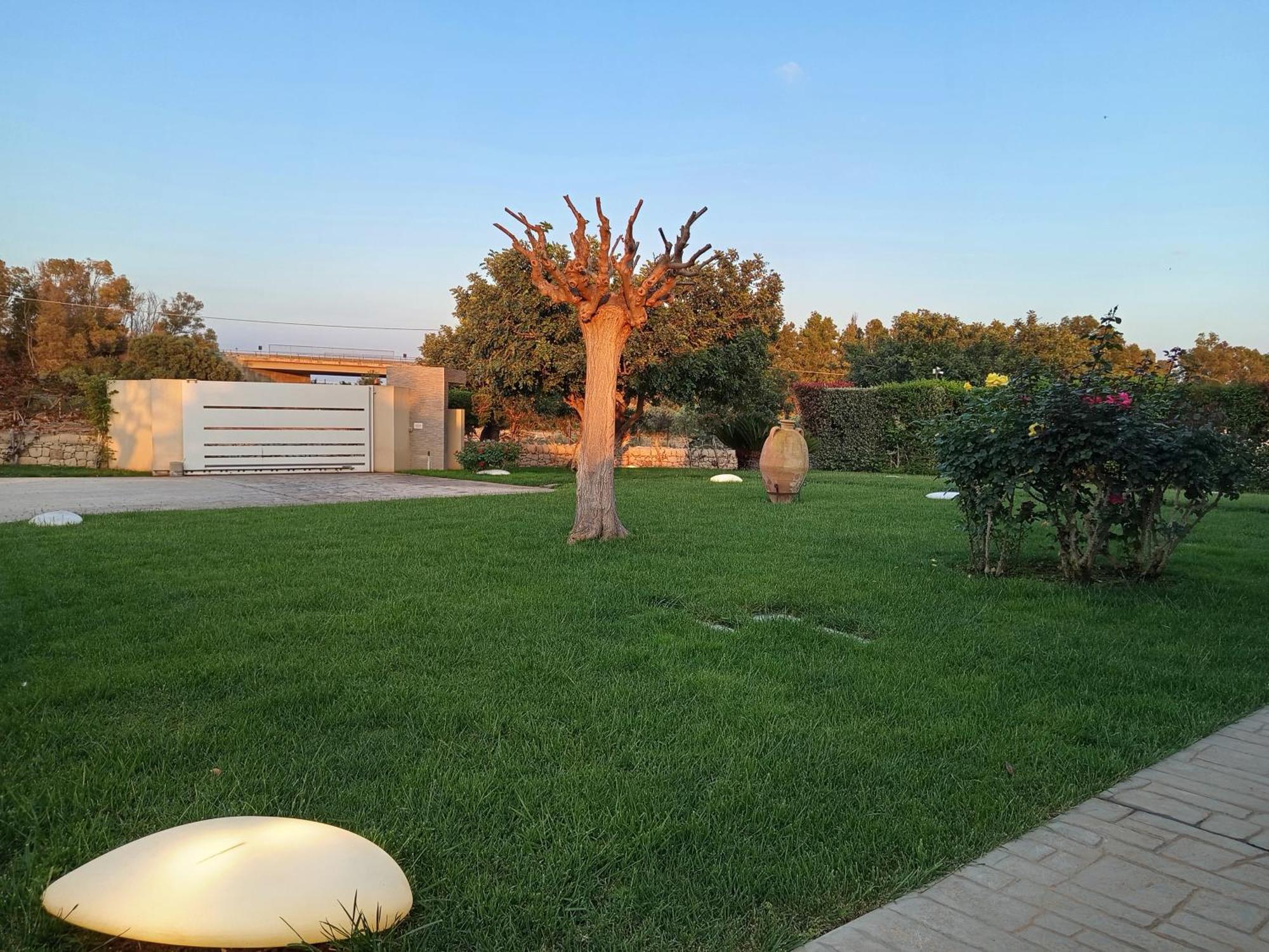 La Giara Guest House Марина-ді-Модіка Екстер'єр фото